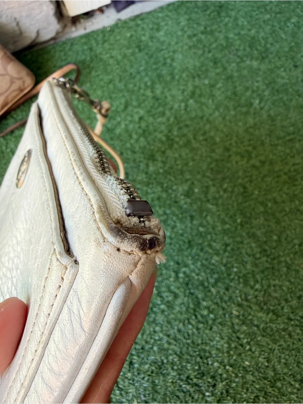 Coach Bundle’s Zip Womens Wrislets
